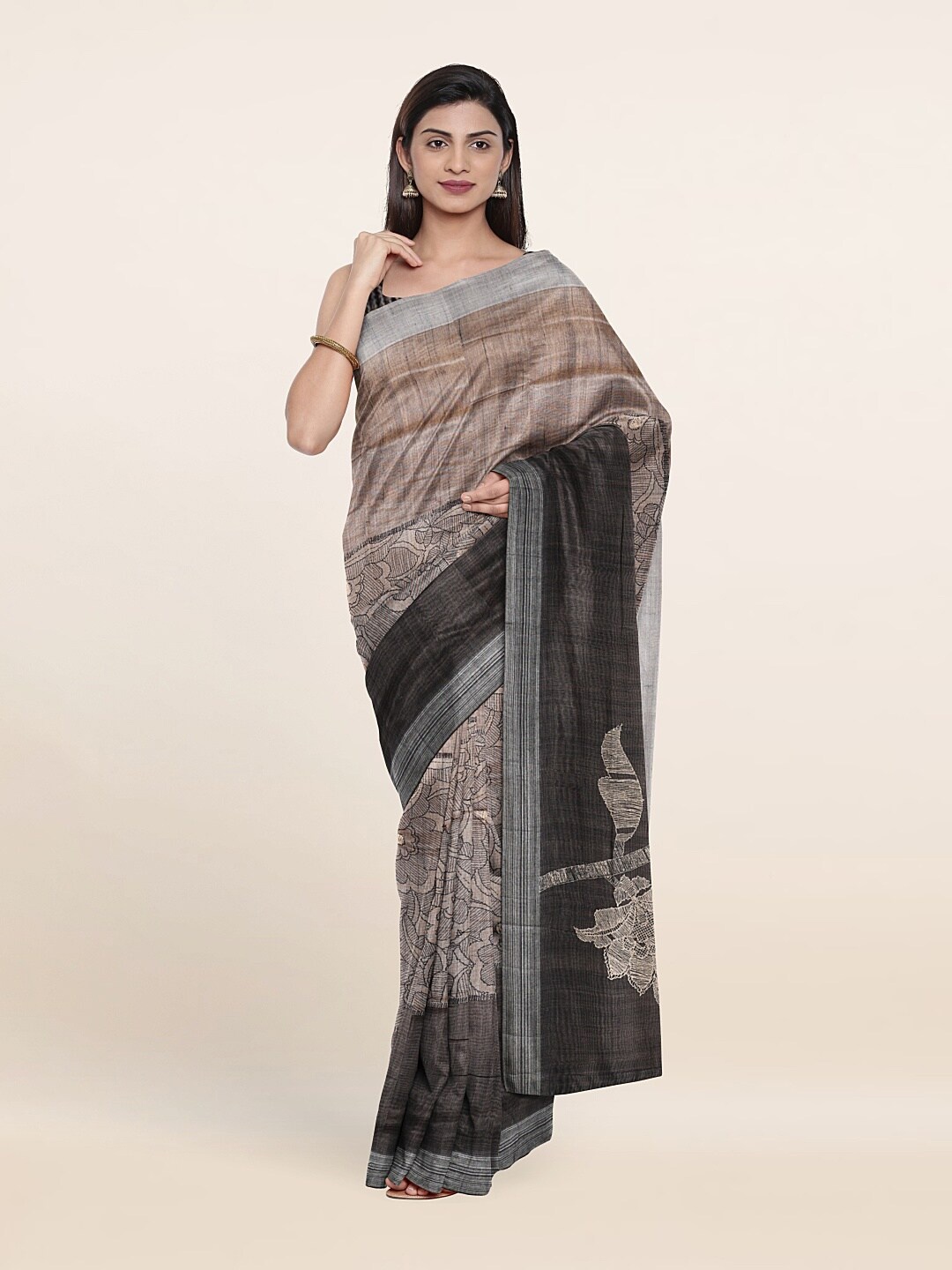 

Pothys Grey & Silver-Toned Floral Zari Jute Silk Saree