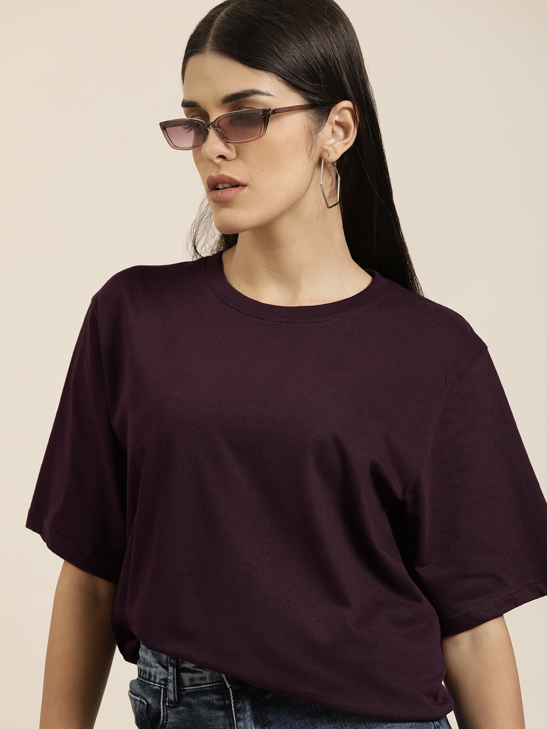 

Difference of Opinion Women Burgundy Solid Pure Cotton Oversized T-shirt