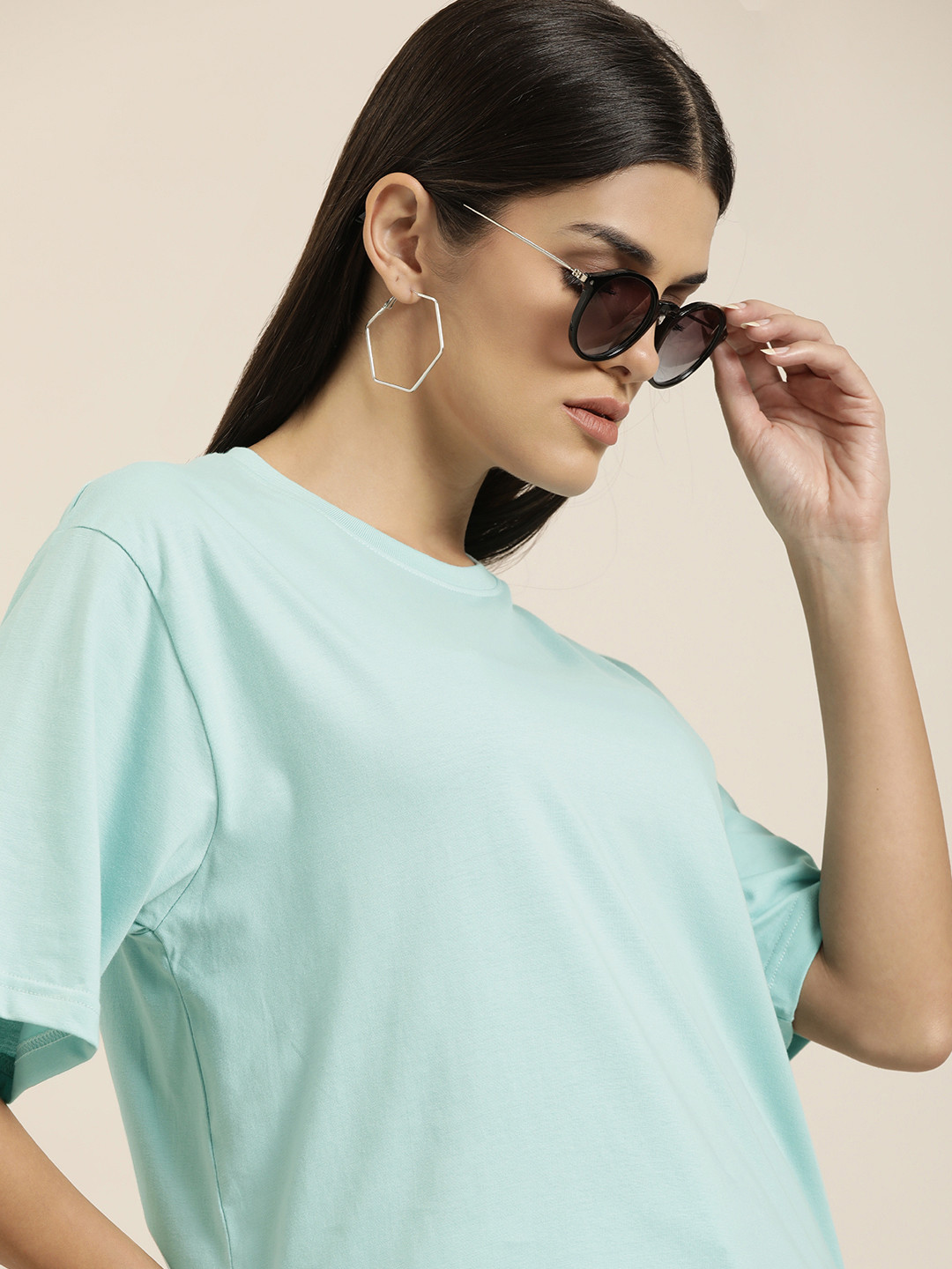 

Difference of Opinion Women Blue Solid Pure Cotton Oversized T-shirt