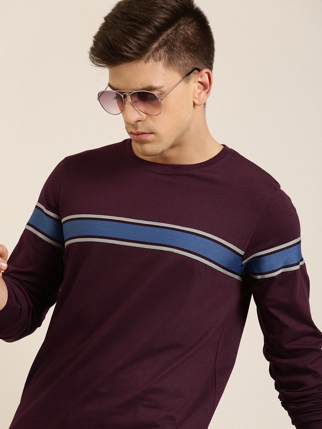 

Difference of Opinion Men Maroon & Blue Pure Cotton Striped T-shirt