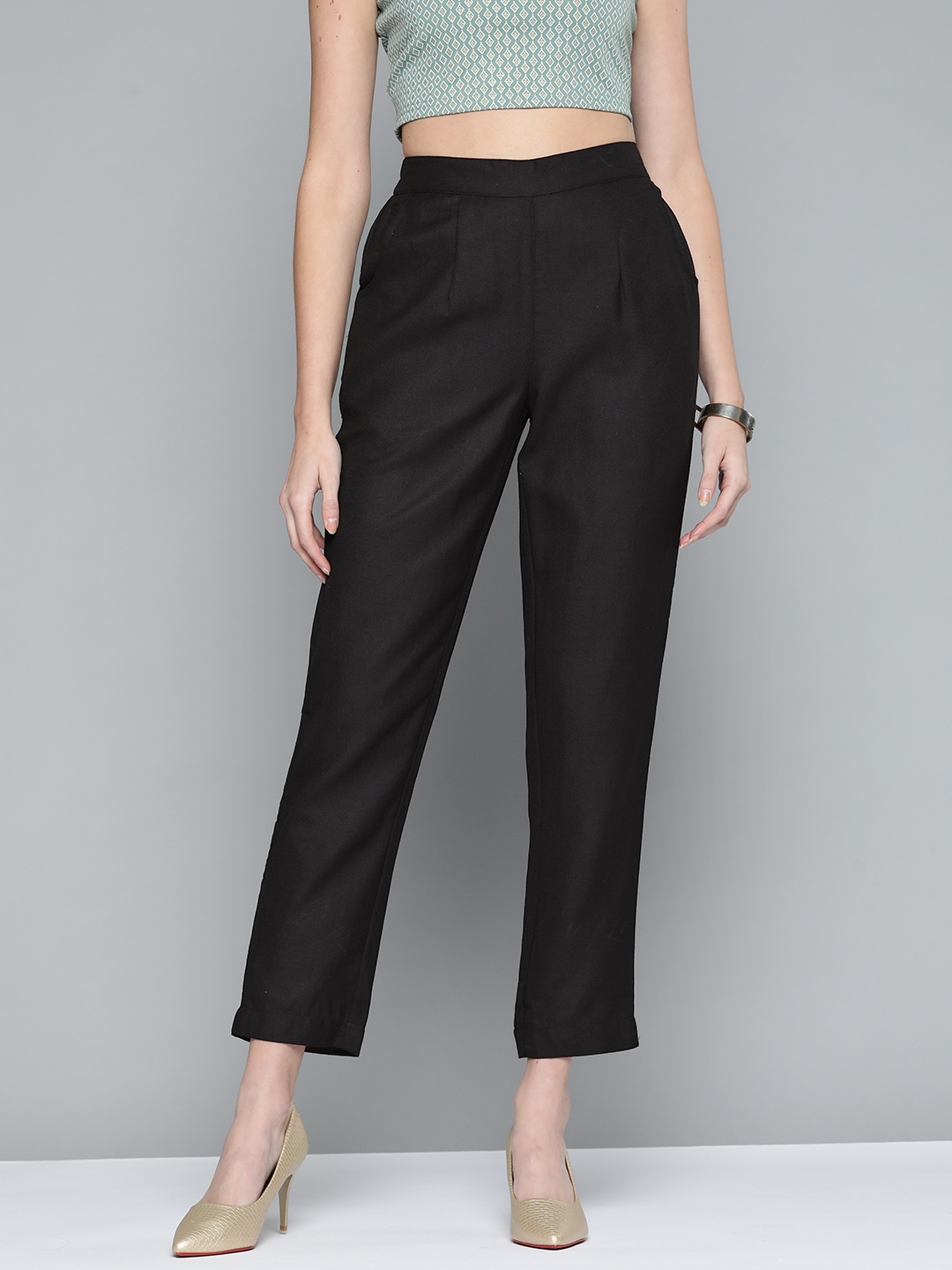 

HERE&NOW Women Black Straight Fit High-Rise Trousers