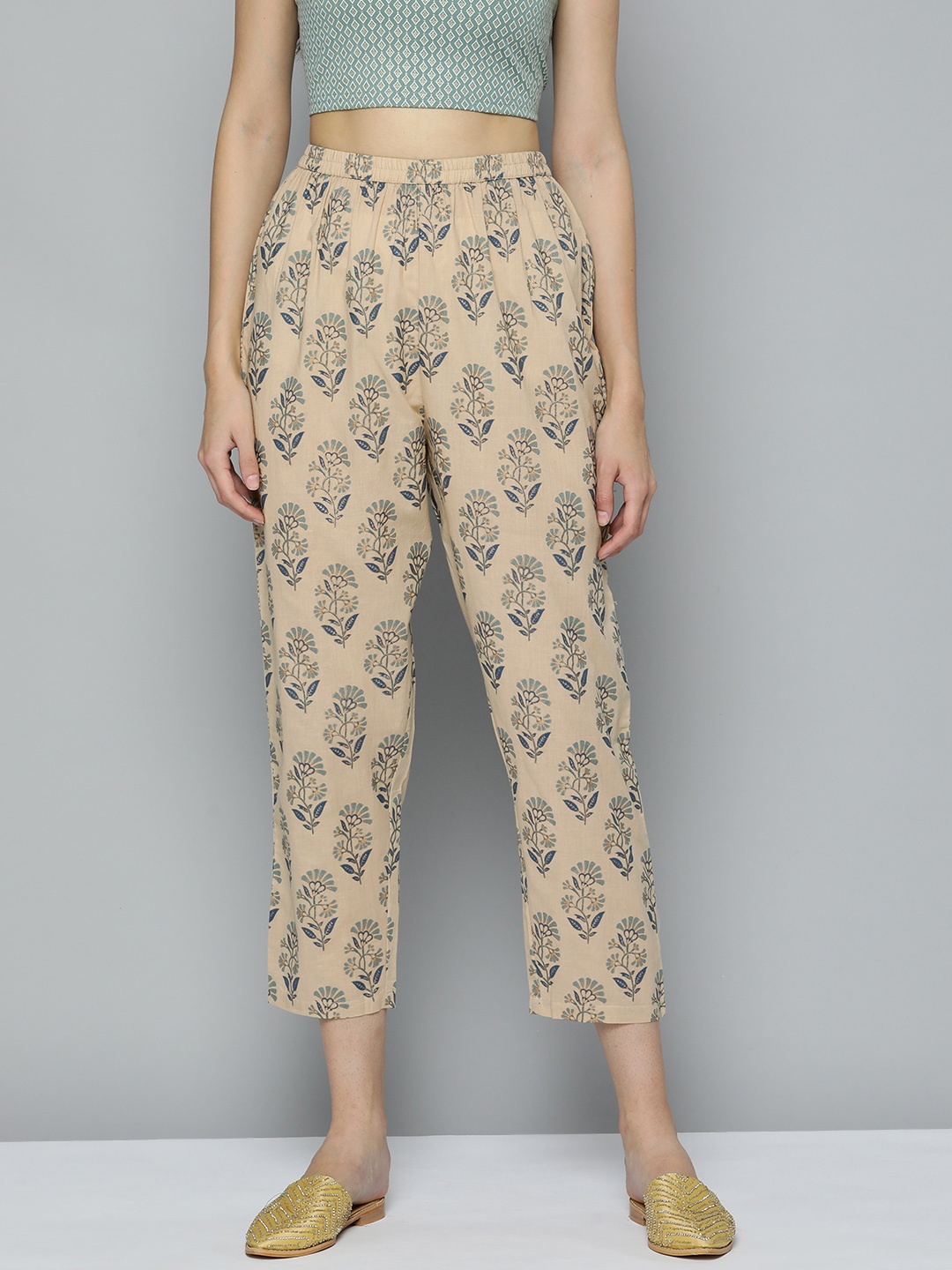 

HERE&NOW Women Beige Ethnic Motifs Printed High-Rise Trousers