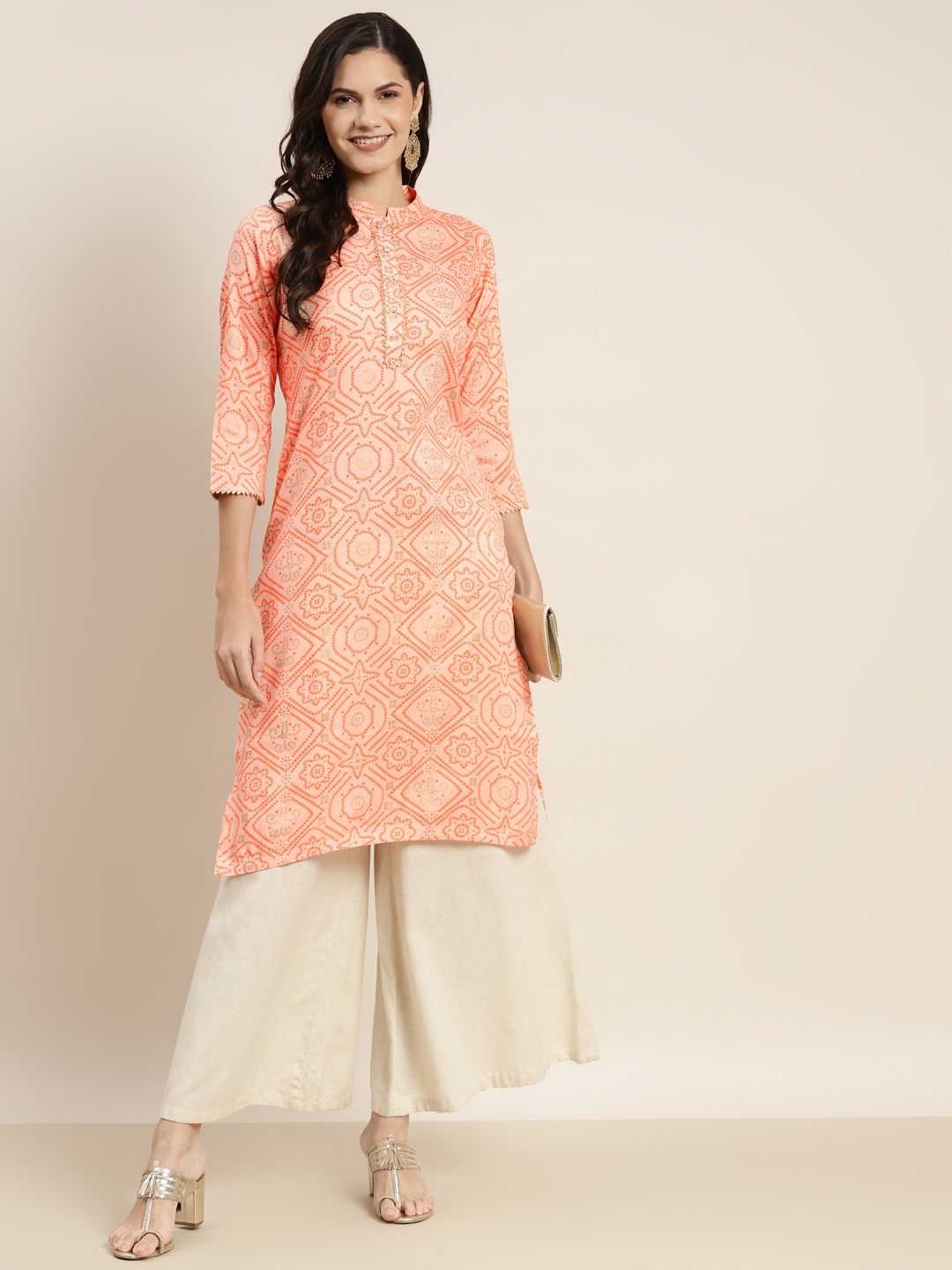 

Jompers Women Orange Bandhani Printed Gotta Patti Kurta