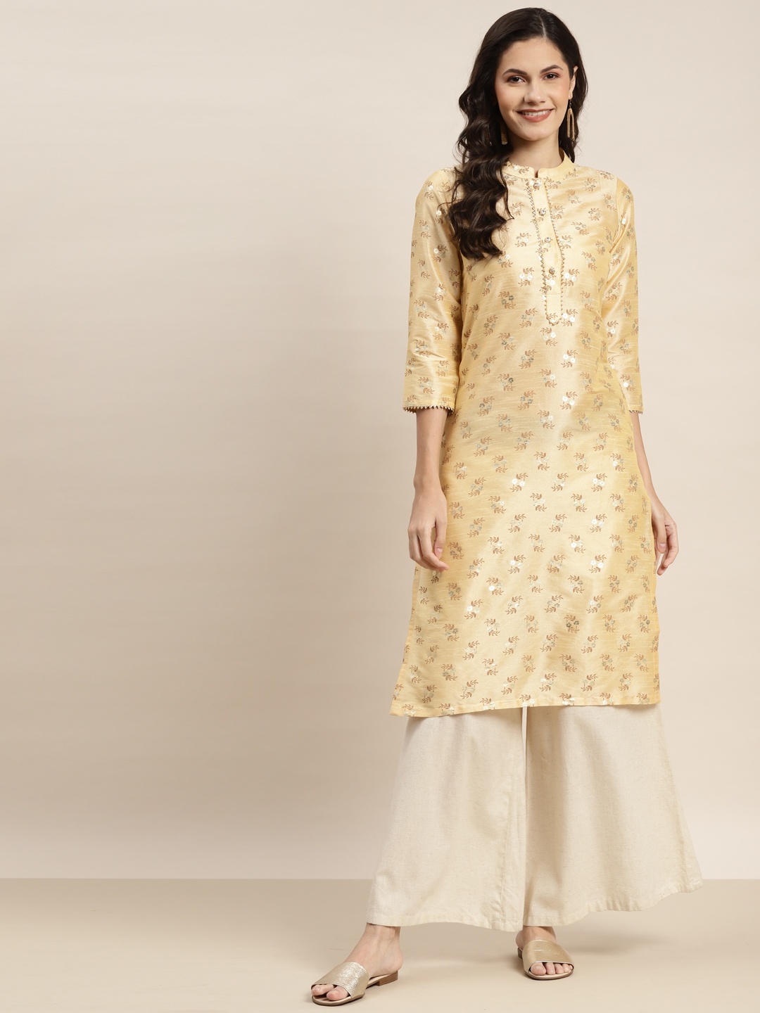 

Jompers Women Gold-Toned Floral Printed Gotta Patti Kurta