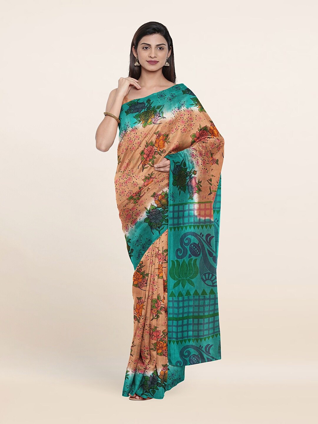 

Pothys Beige & Green Floral Pure Cotton Saree