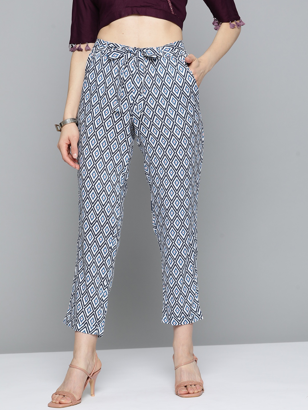 

HERE&NOW Women White Printed Pleated Trousers, Multi