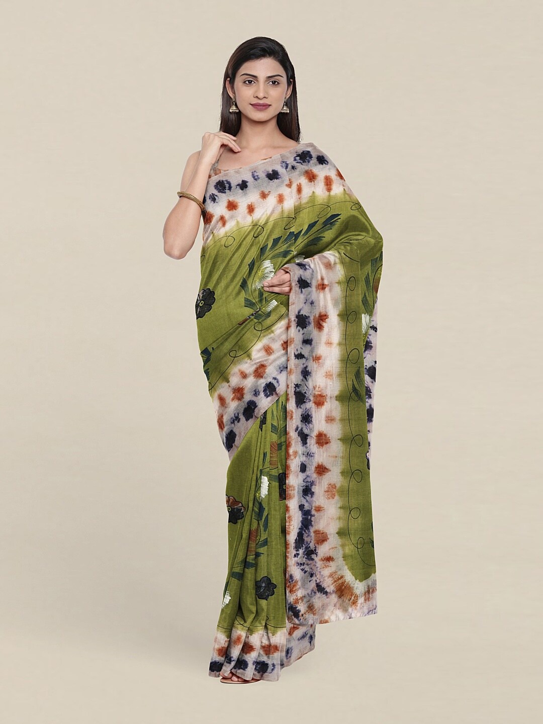 

Pothys Green & White Floral Pure Cotton Saree