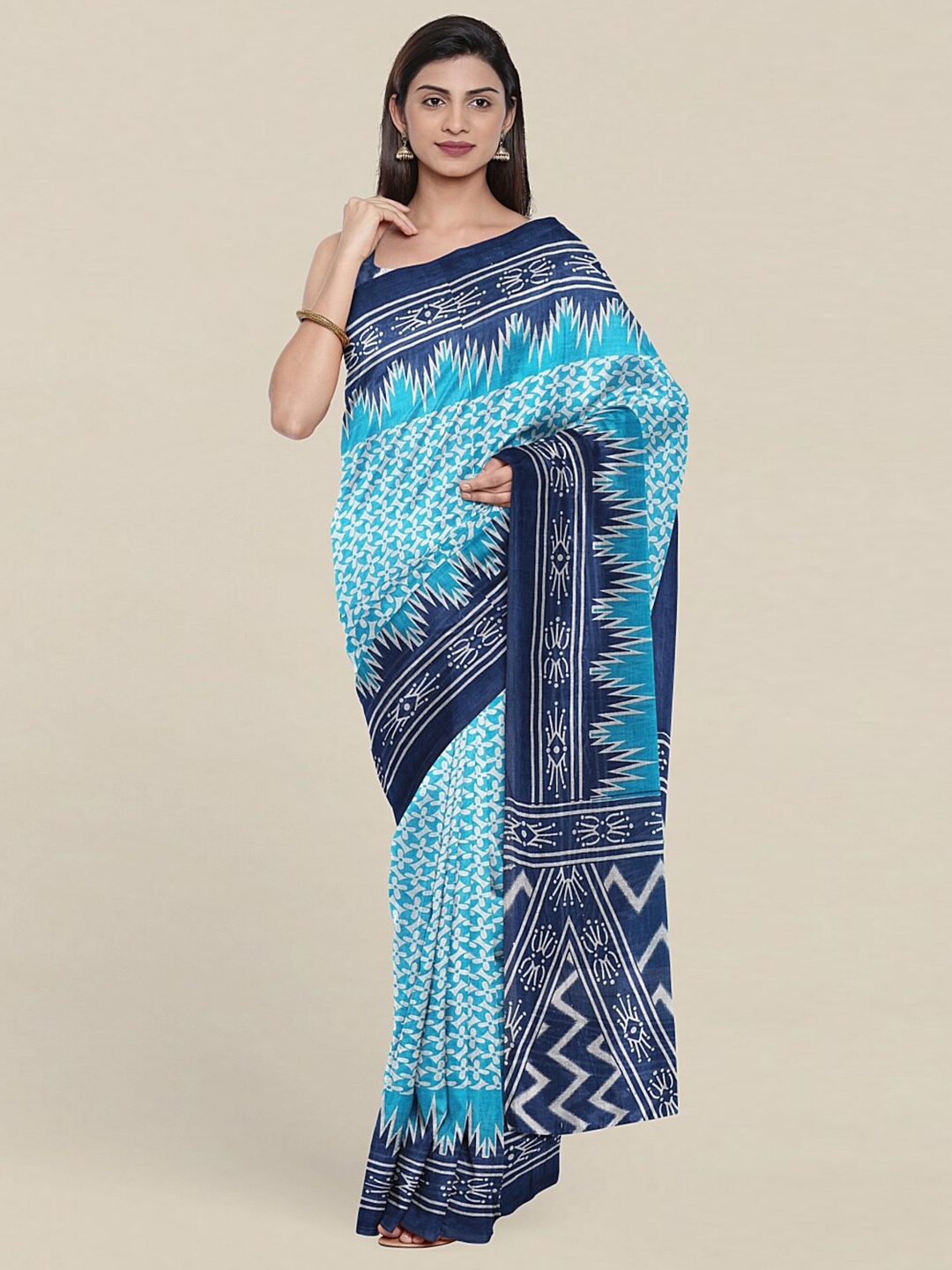 

Pothys Blue & White Printed Pure Cotton Saree