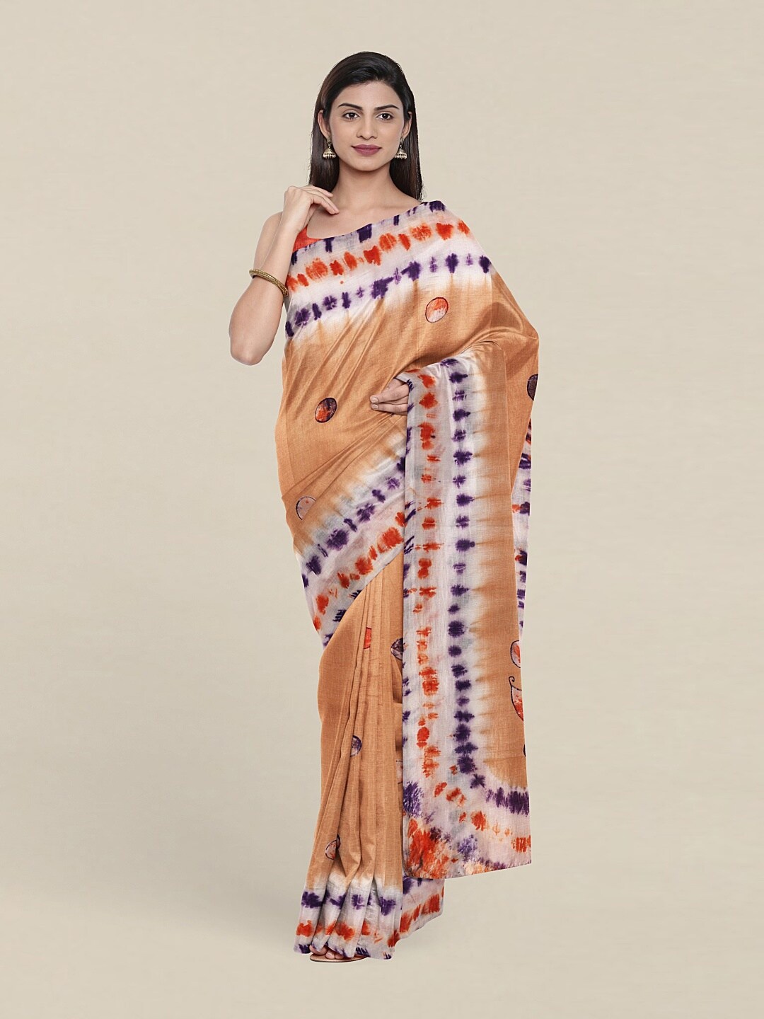 

Pothys Brown & Off White Tie and Dye Pure Cotton Saree