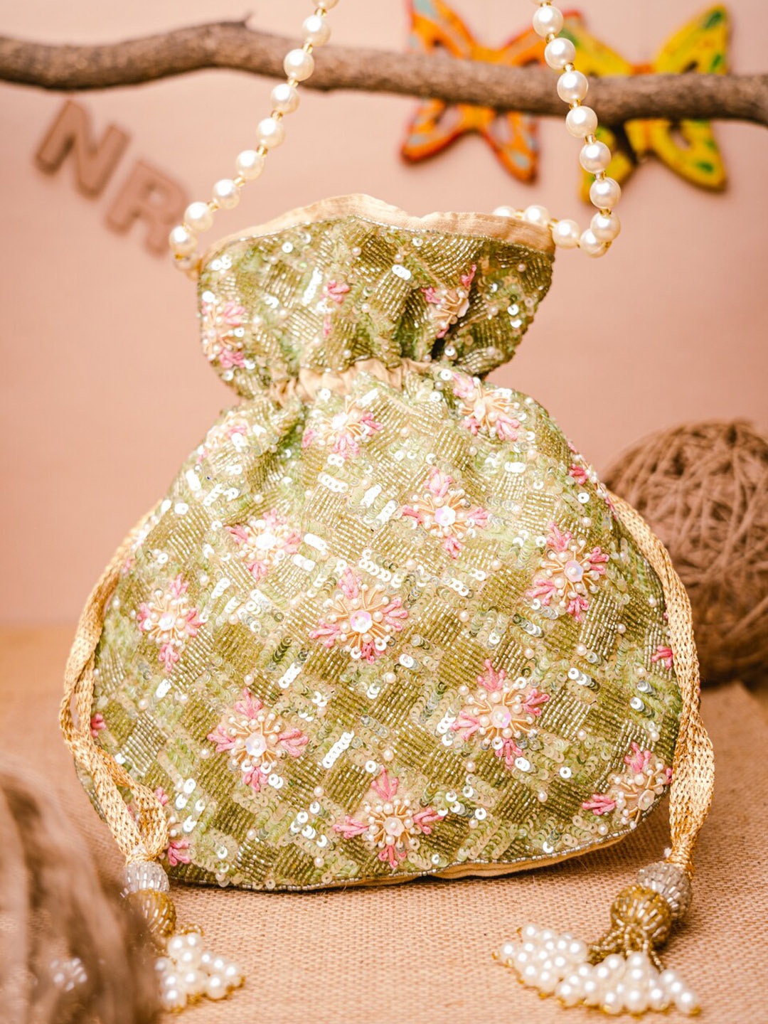 

NR By Nidhi Rathi Women White & Green Embroidered Potli Clutch