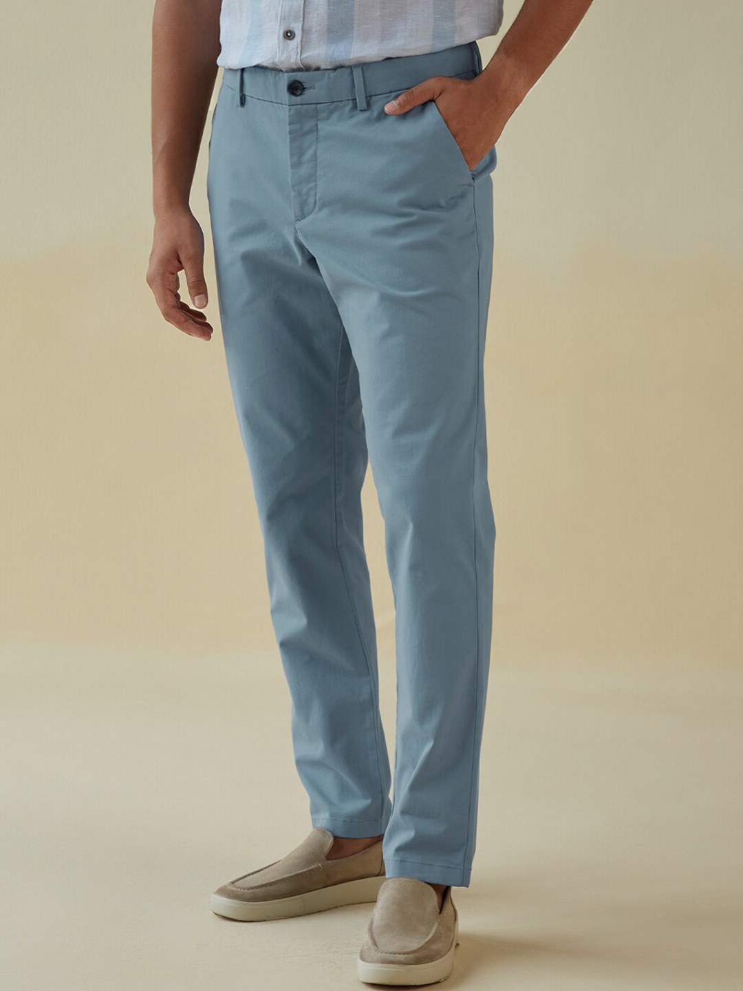 

Andamen Men Blue Regular Fit Trousers