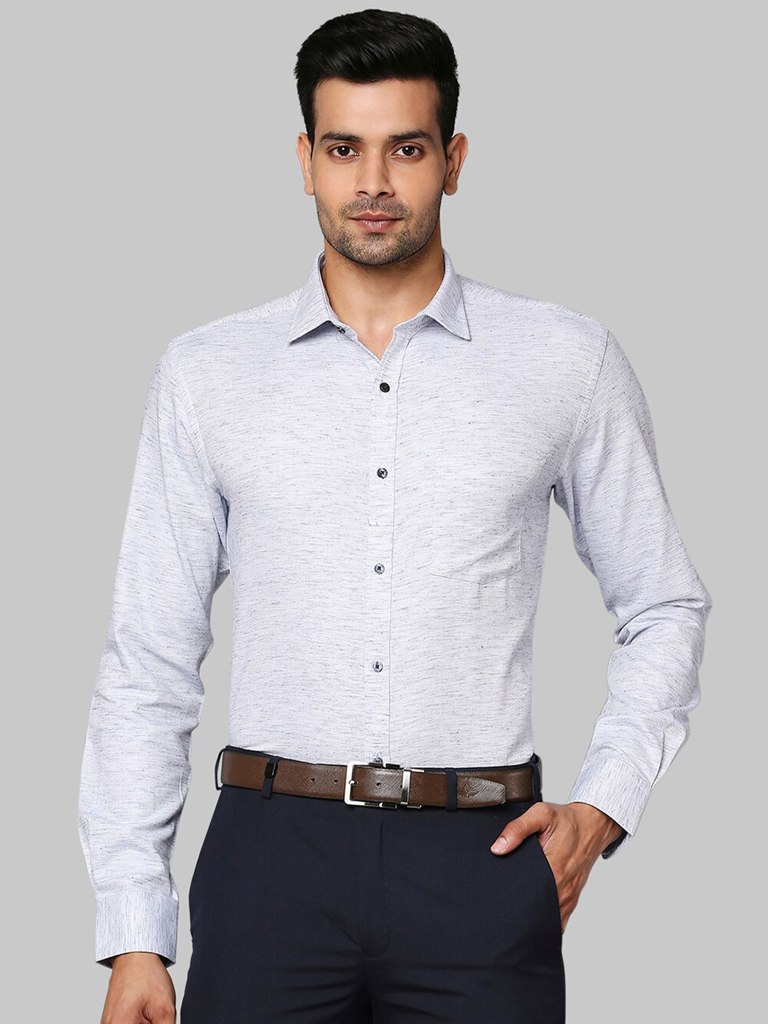 

Park Avenue Men Blue Solid Slim Fit Formal Shirt