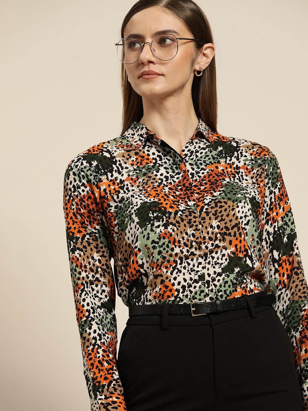 

Hancock Women Multicoloured Standard Slim Fit Animal Printed Formal Shirt, Multi