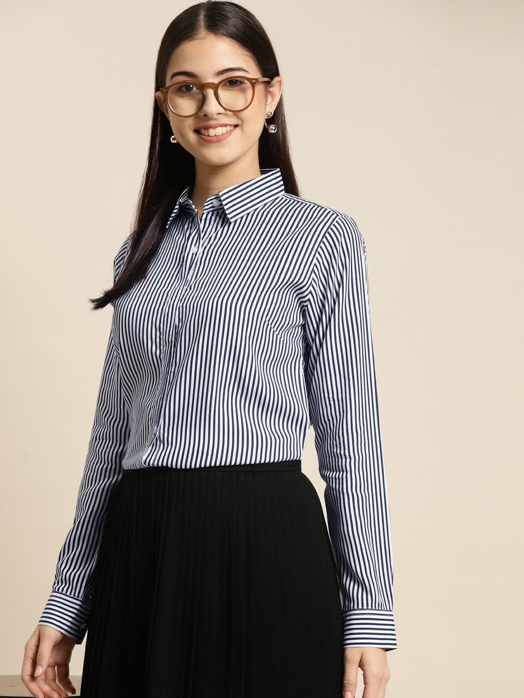 

Hancock Women White & Navy Blue Striped Regular Fit Formal Shirt