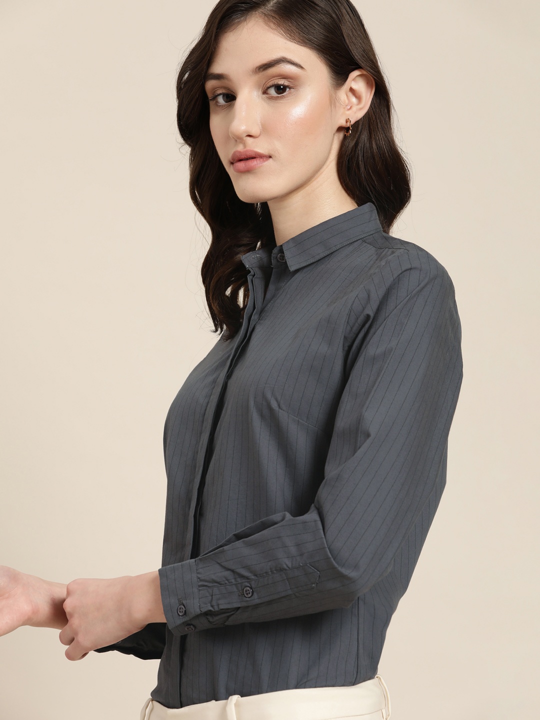 

Hancock Women Grey Slim Fit Striped Formal Shirt