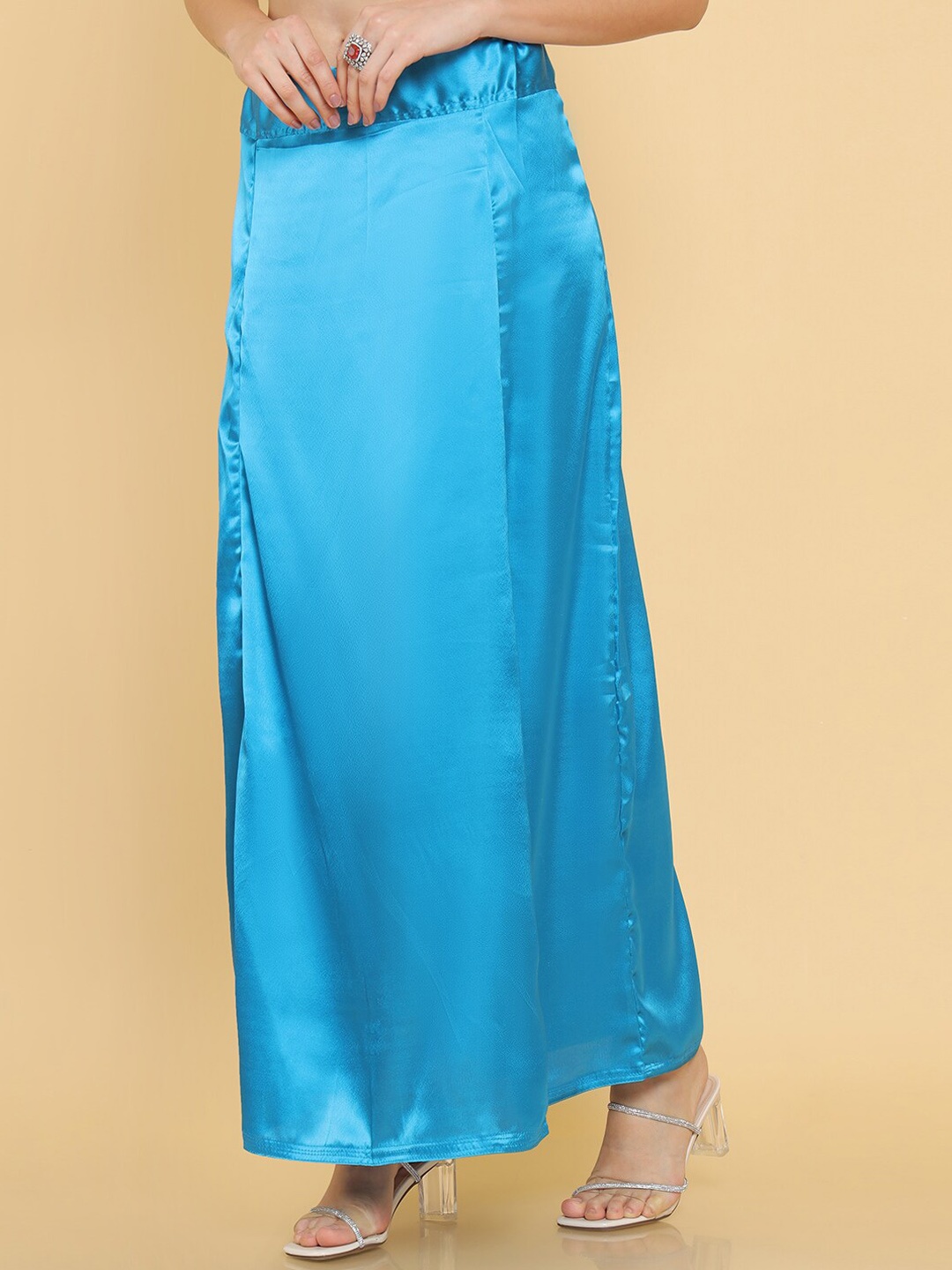 

Soch Women Blue Solid Saree Shapewear
