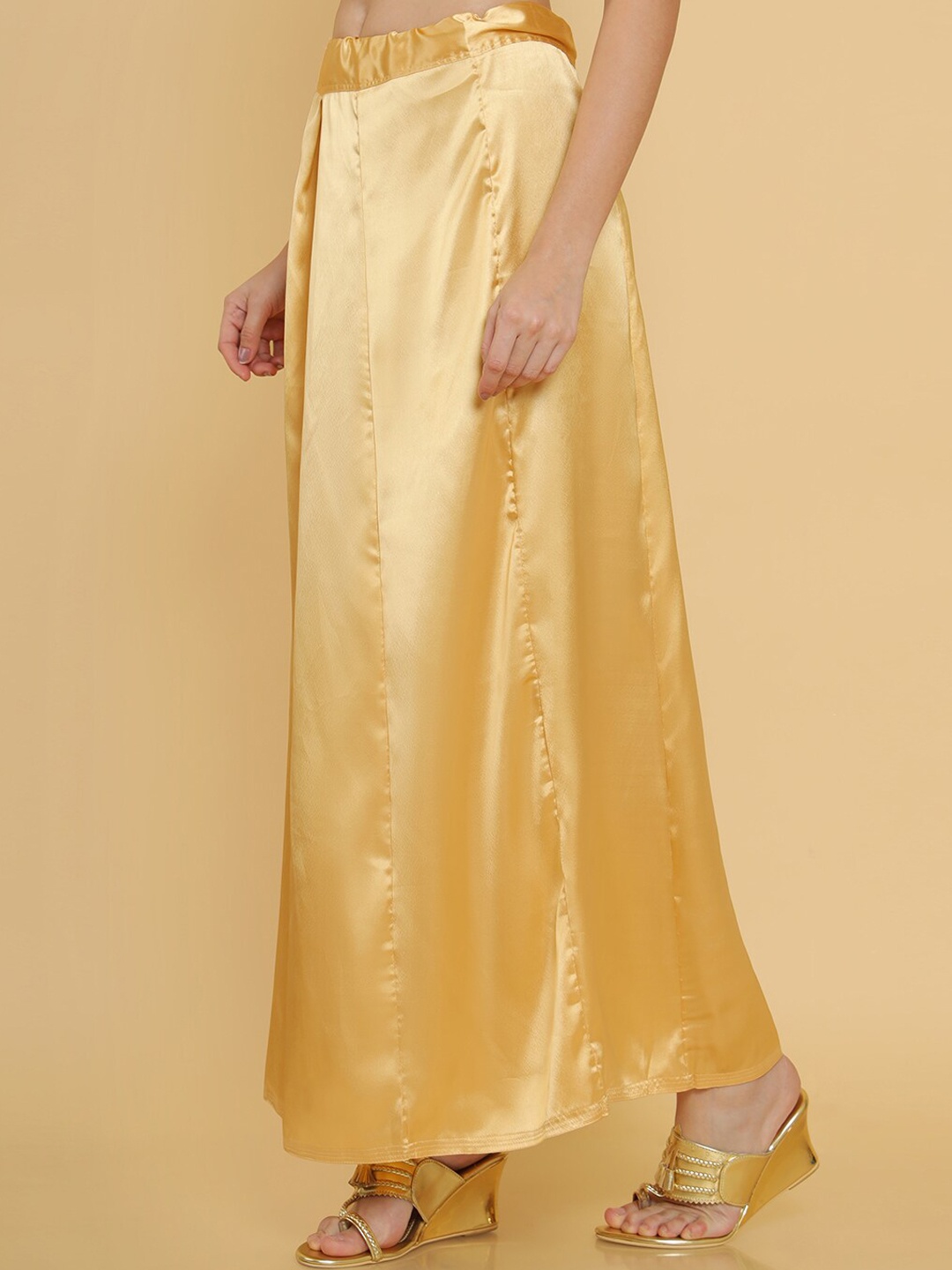 

Soch Women Golden Solid Saree Shapewear, Gold
