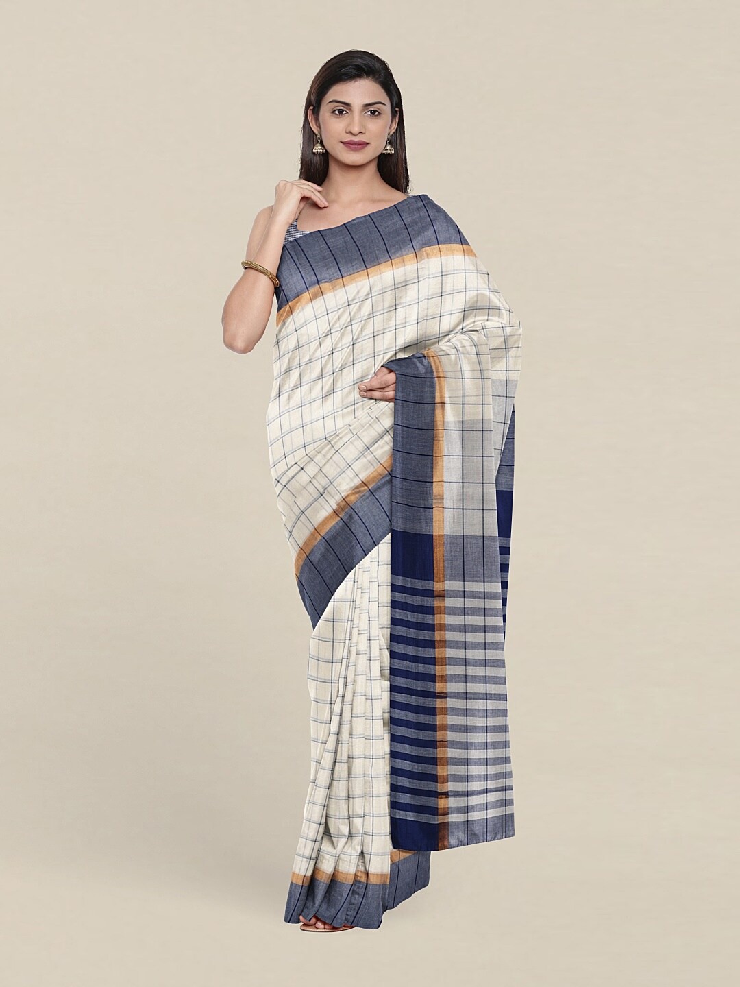 

Pothys White & Blue Printed Checked Pure Cotton Saree