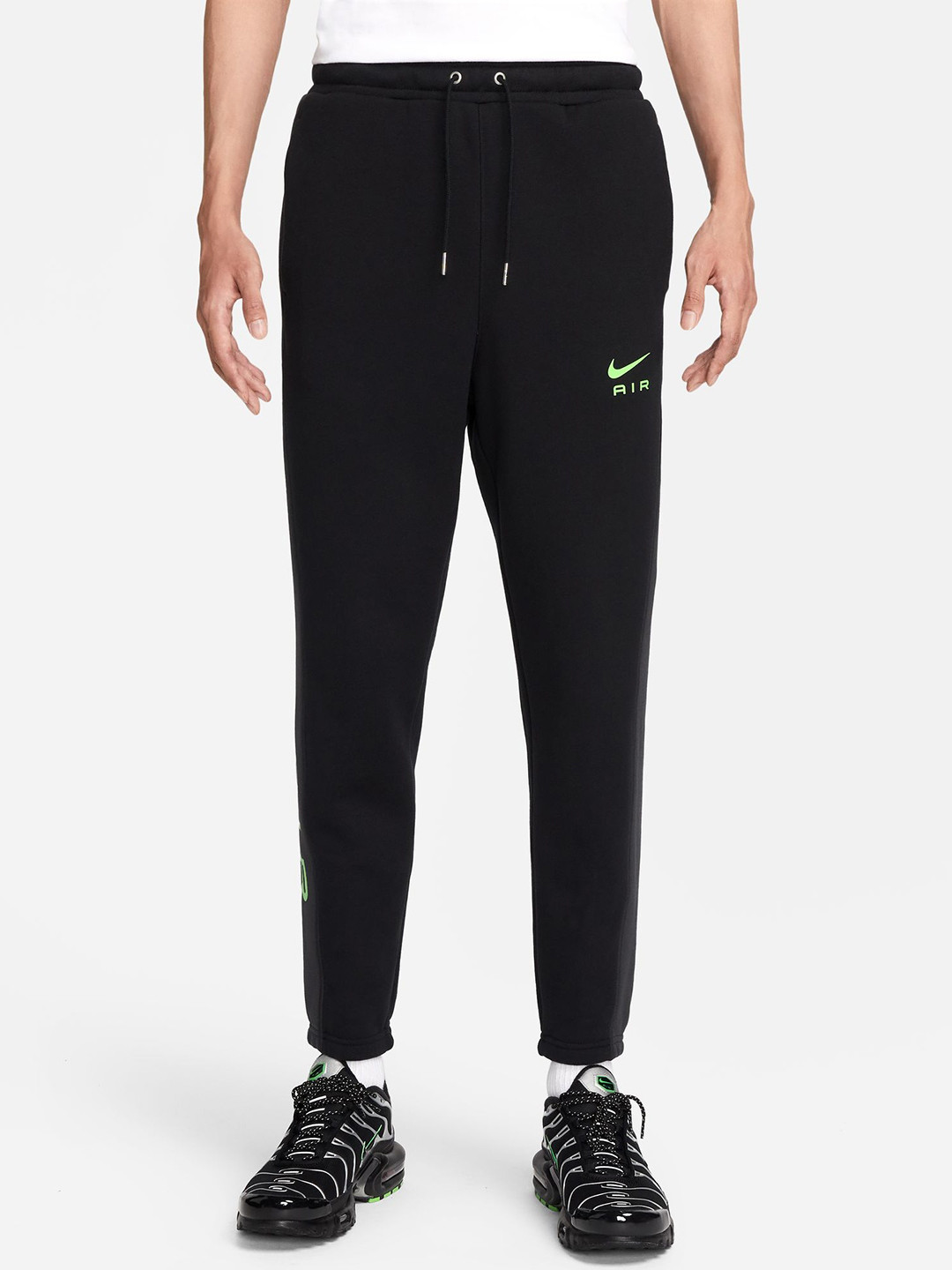 

Nike Men Black Sportswear Air Trackpants
