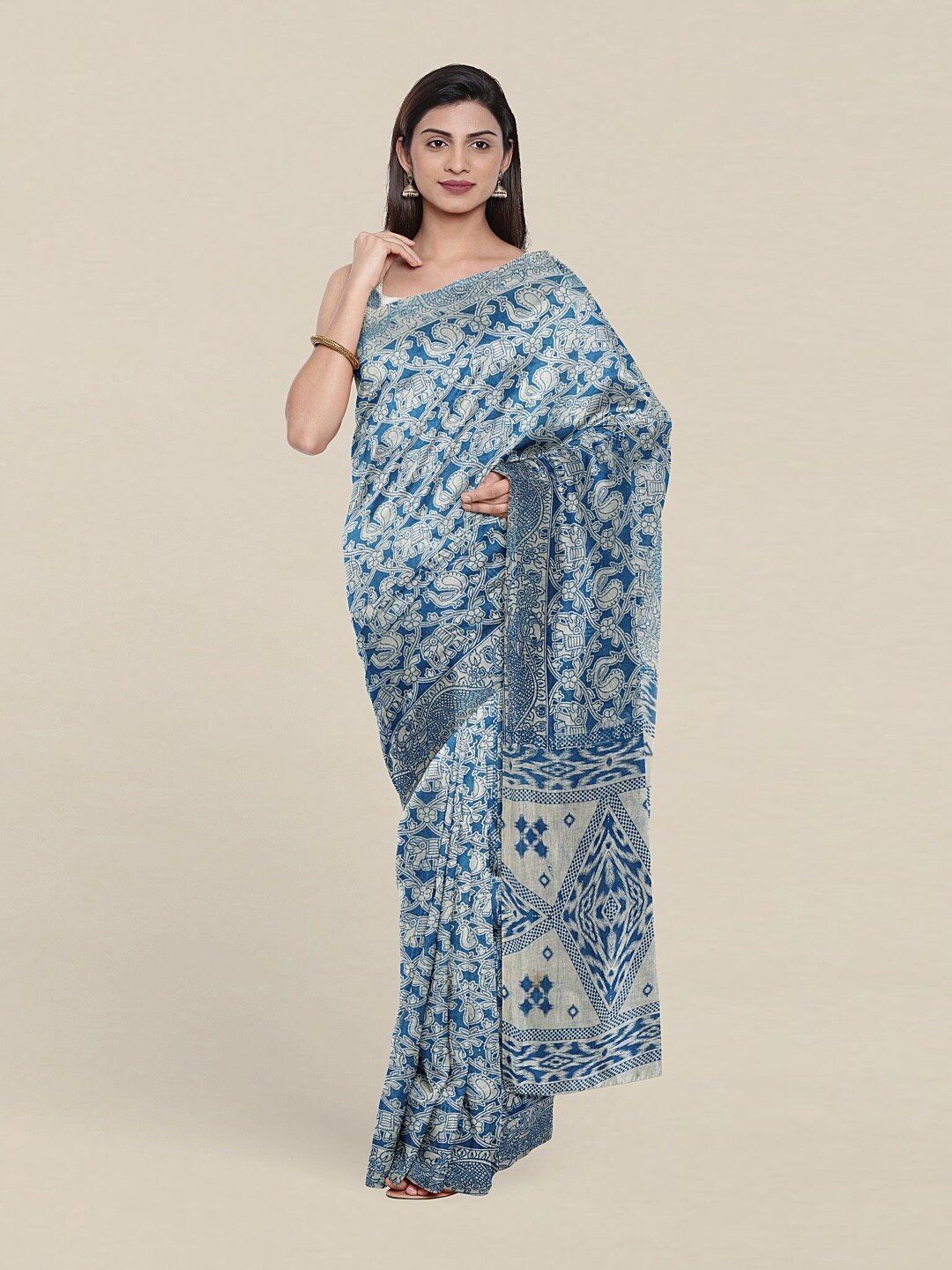 

Pothys Blue & White Ethnic Motifs Pure Cotton Saree