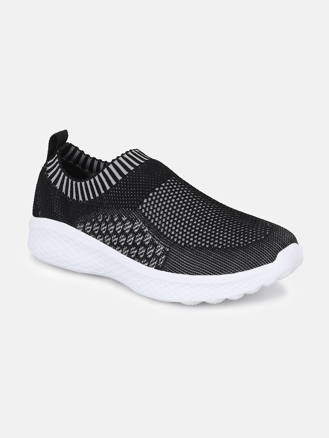 

HRX by Hrithik Roshan Women Black Mesh Walking Shoes
