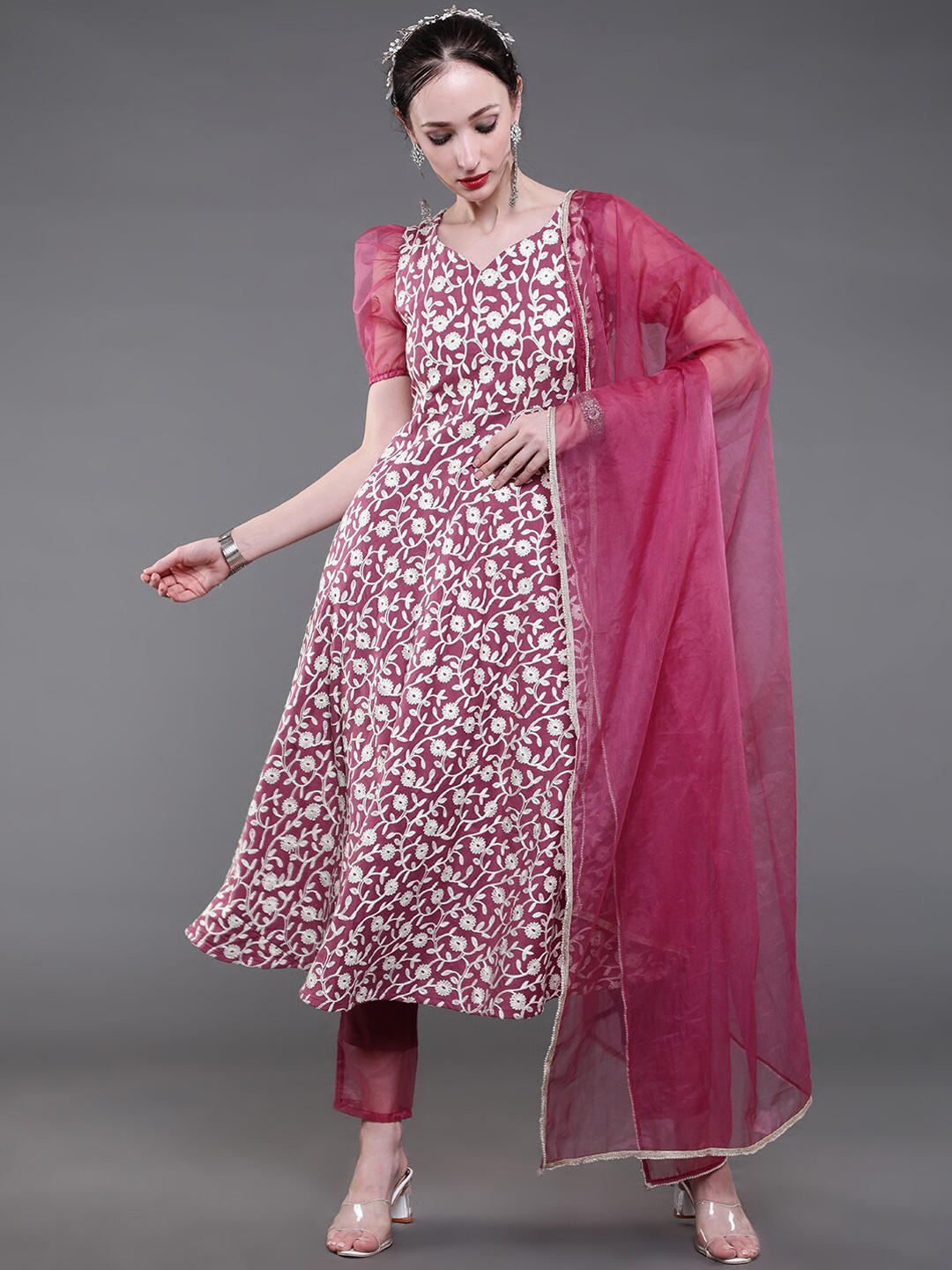 

saubhagya Women Pink Floral Printed Kurta with Trousers & With Dupatta