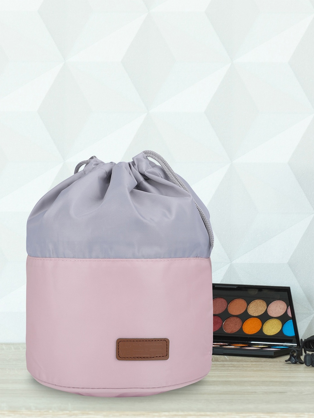 

NFI essentials Women Pink Solid Cosmetic Bag