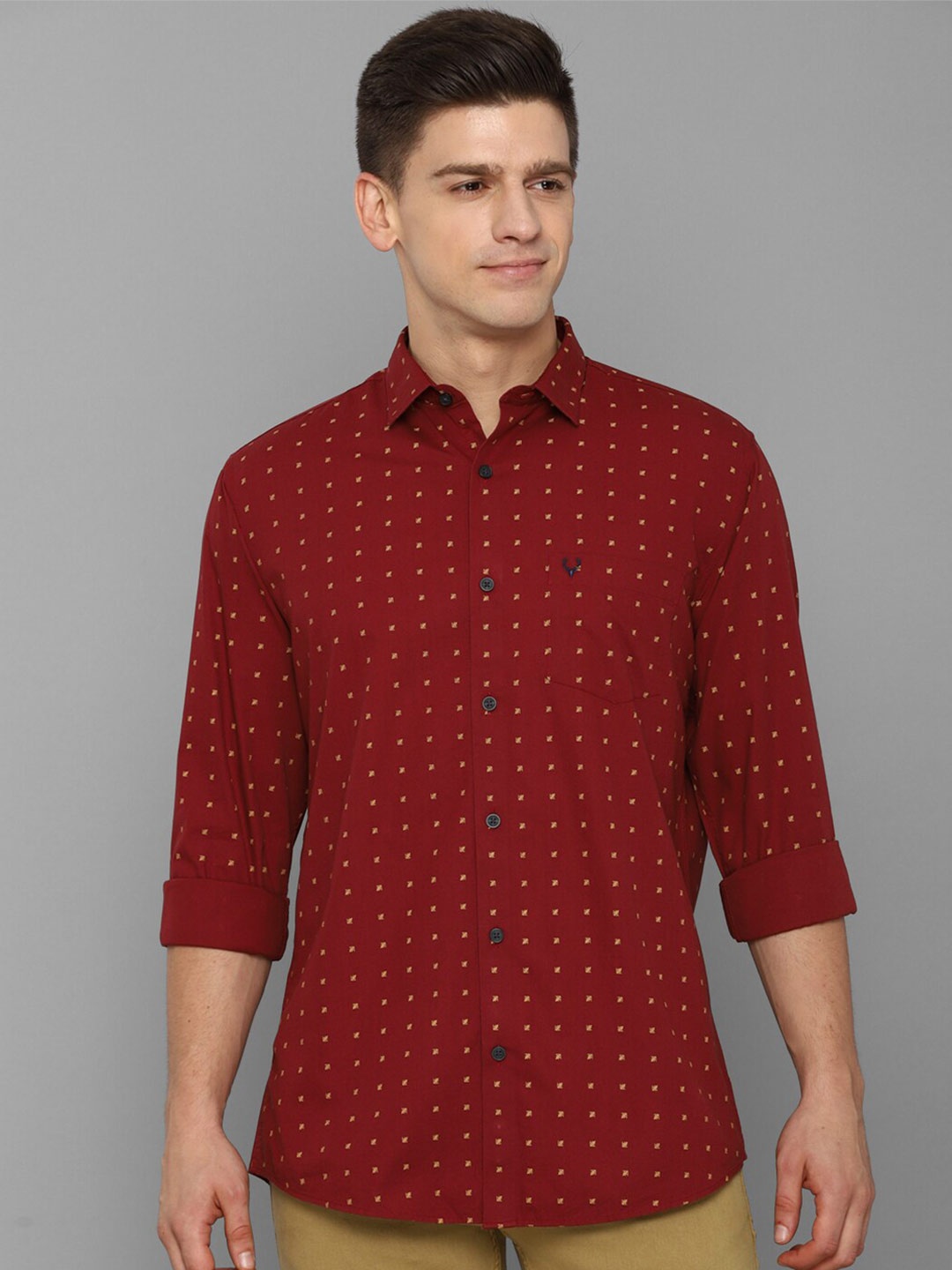 

Allen Solly Men Maroon Slim Fit Printed Casual Shirt