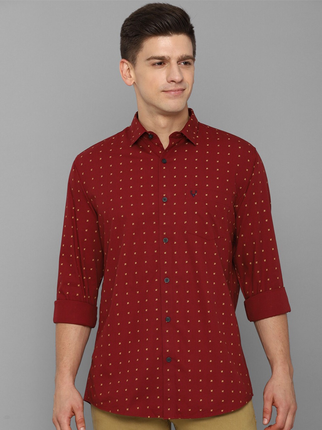 

Allen Solly Men Maroon Slim Fit Floral Printed Cotton Casual Shirt