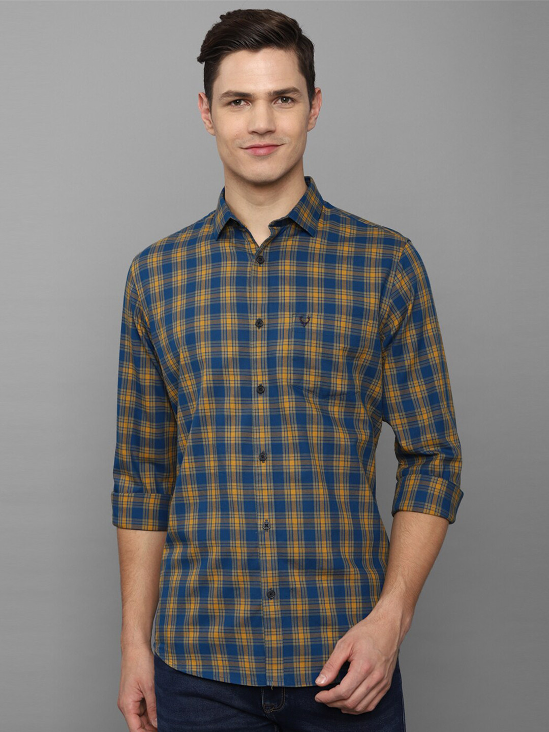 

Allen Solly Men Teal Blue Slim Fit Checked Cotton Casual Shirt