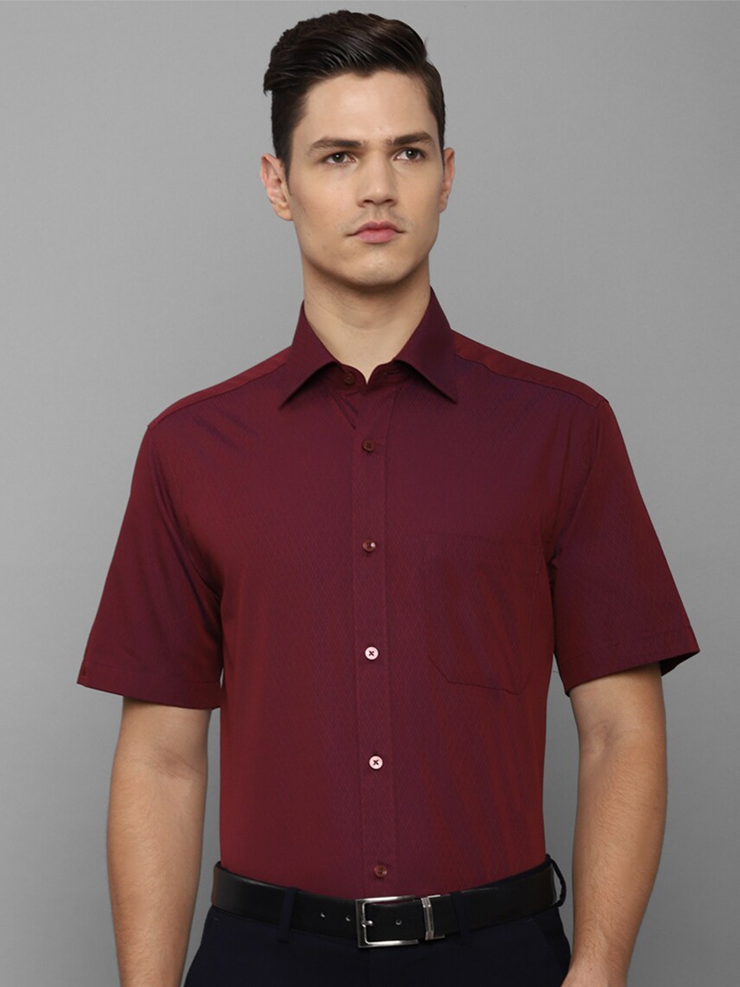 

Louis Philippe Men Maroon Slim Fit Formal Shirt