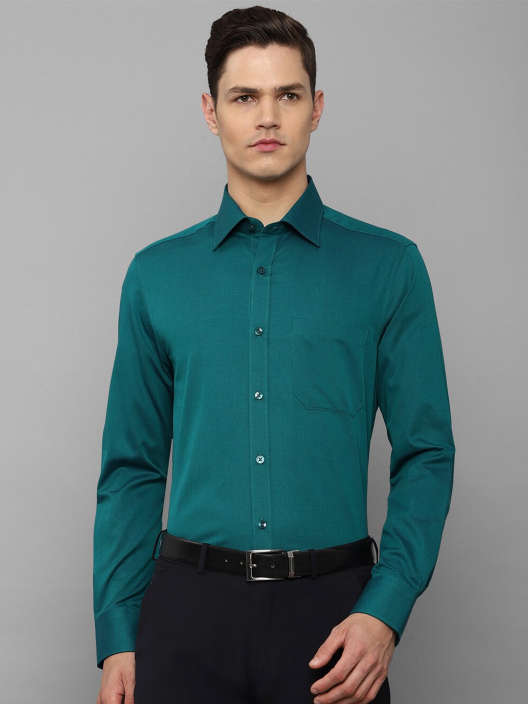 

Louis Philippe Men Green Slim Fit Formal Cotton Shirt