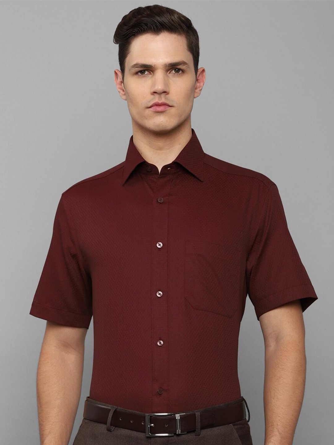 

Louis Philippe Men Maroon Slim Fit Pure Cotton Formal Shirt