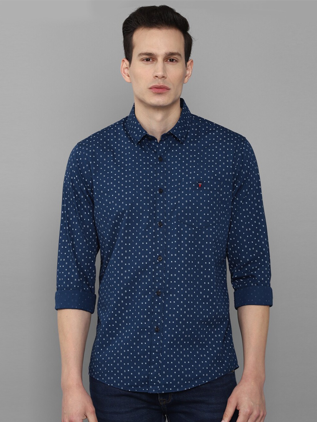 

Louis Philippe Jeans Men Navy Blue Slim Fit Printed Casual Shirt