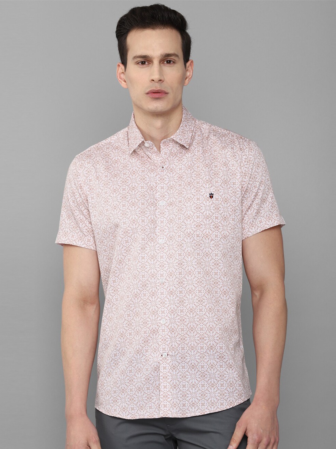 

Louis Philippe Sport Men Pink Cotton Slim Fit Printed Casual Shirt