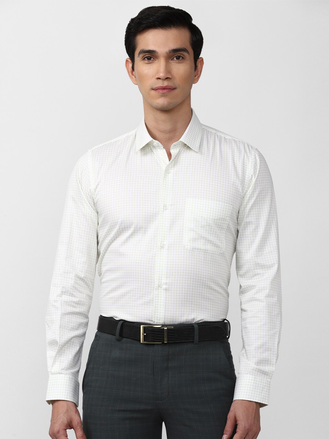 

Peter England Men Cream-Coloured Slim Fit Printed Formal Shirt