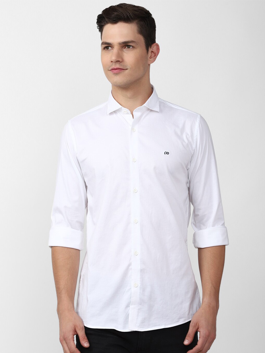 

Peter England Casuals Men White Slim Fit Cotton Casual Shirt