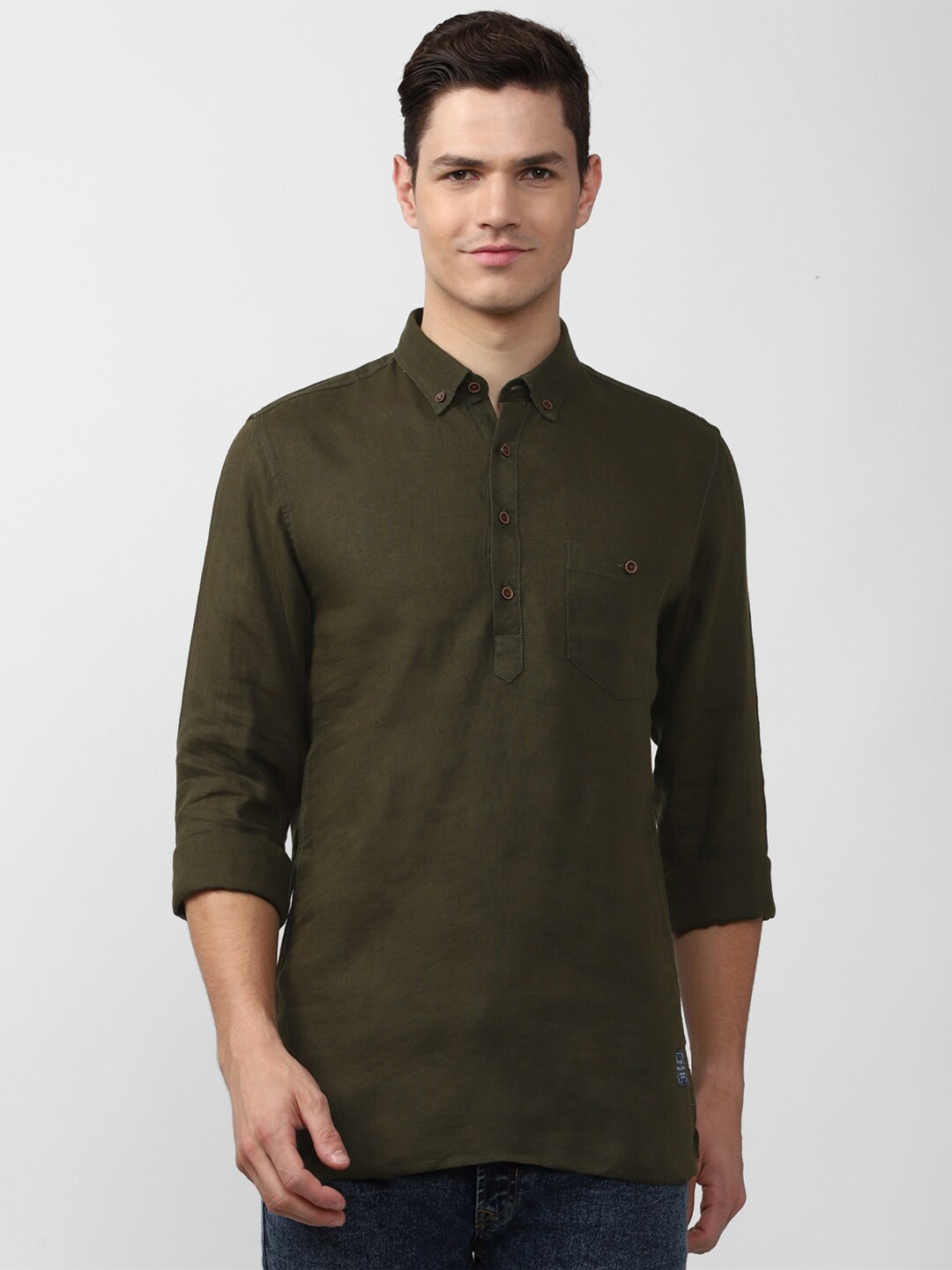 

Peter England Casuals Men Green Slim Fit Casual Shirt