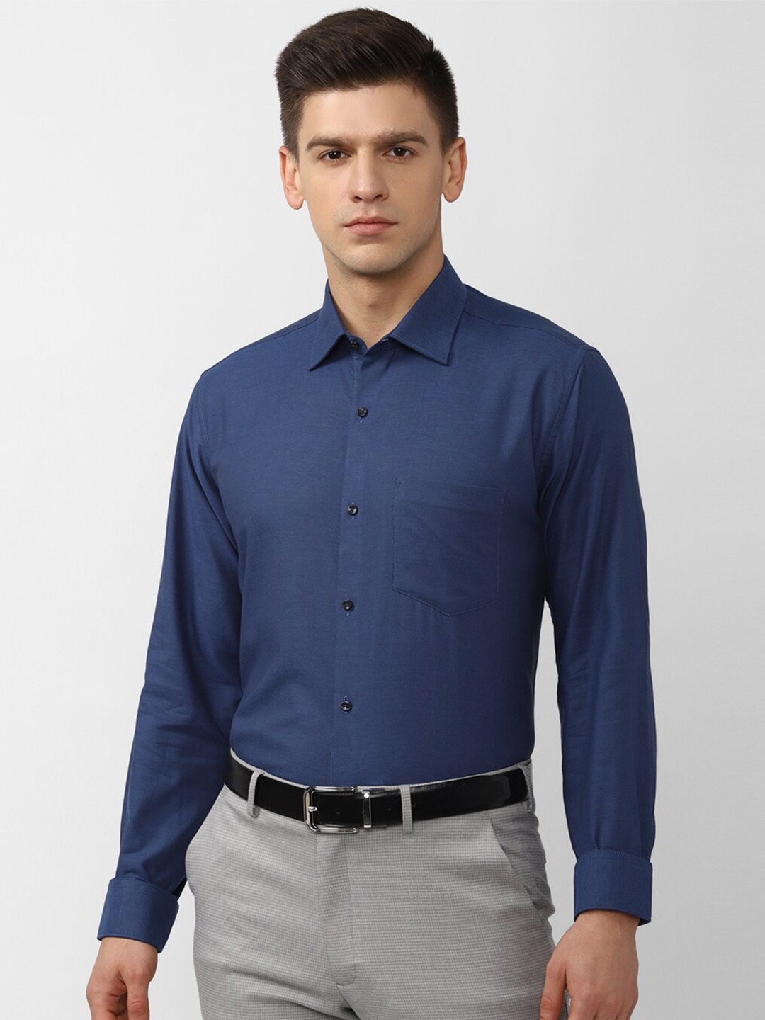 

Van Heusen Men Blue Cotton Formal Shirt