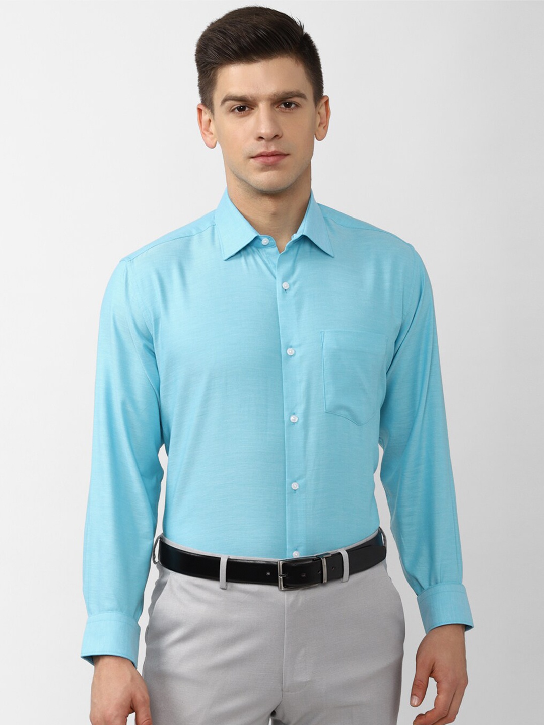 

Van Heusen Men Blue Pure Cotton Formal Shirt