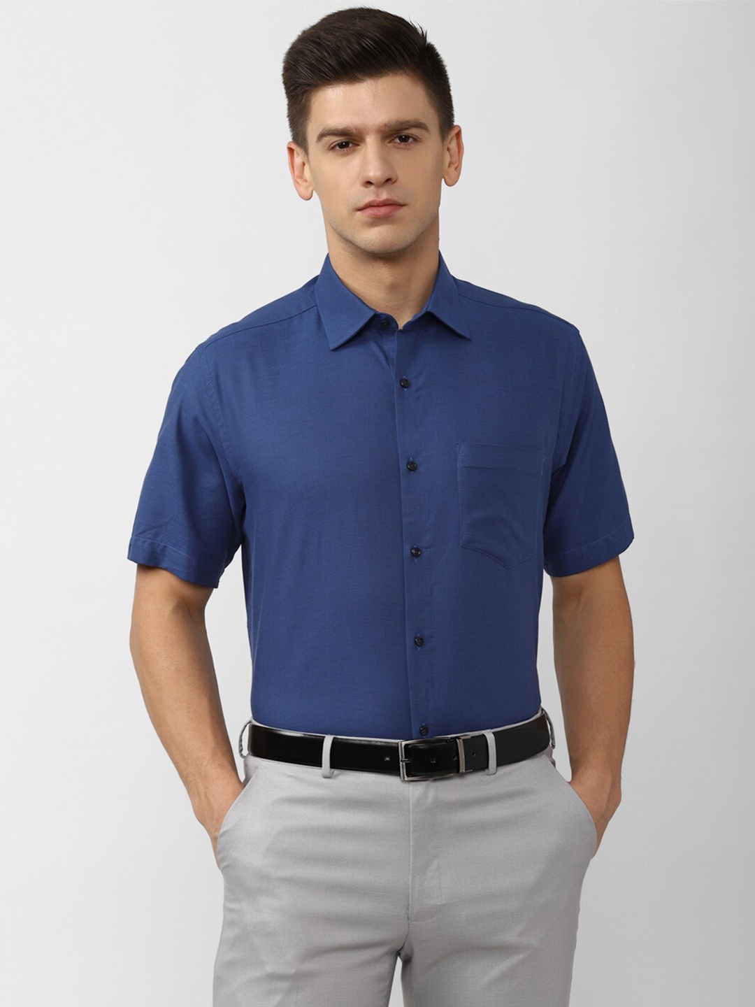 

Van Heusen Men Blue Cotton Formal Shirt