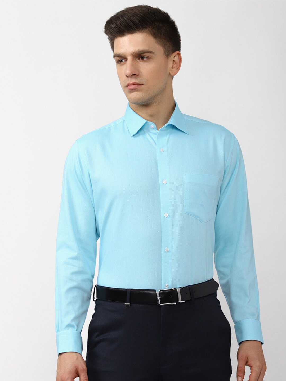 

Van Heusen Men Blue Solid Full Sleeves Pure Cotton Formal Shirt