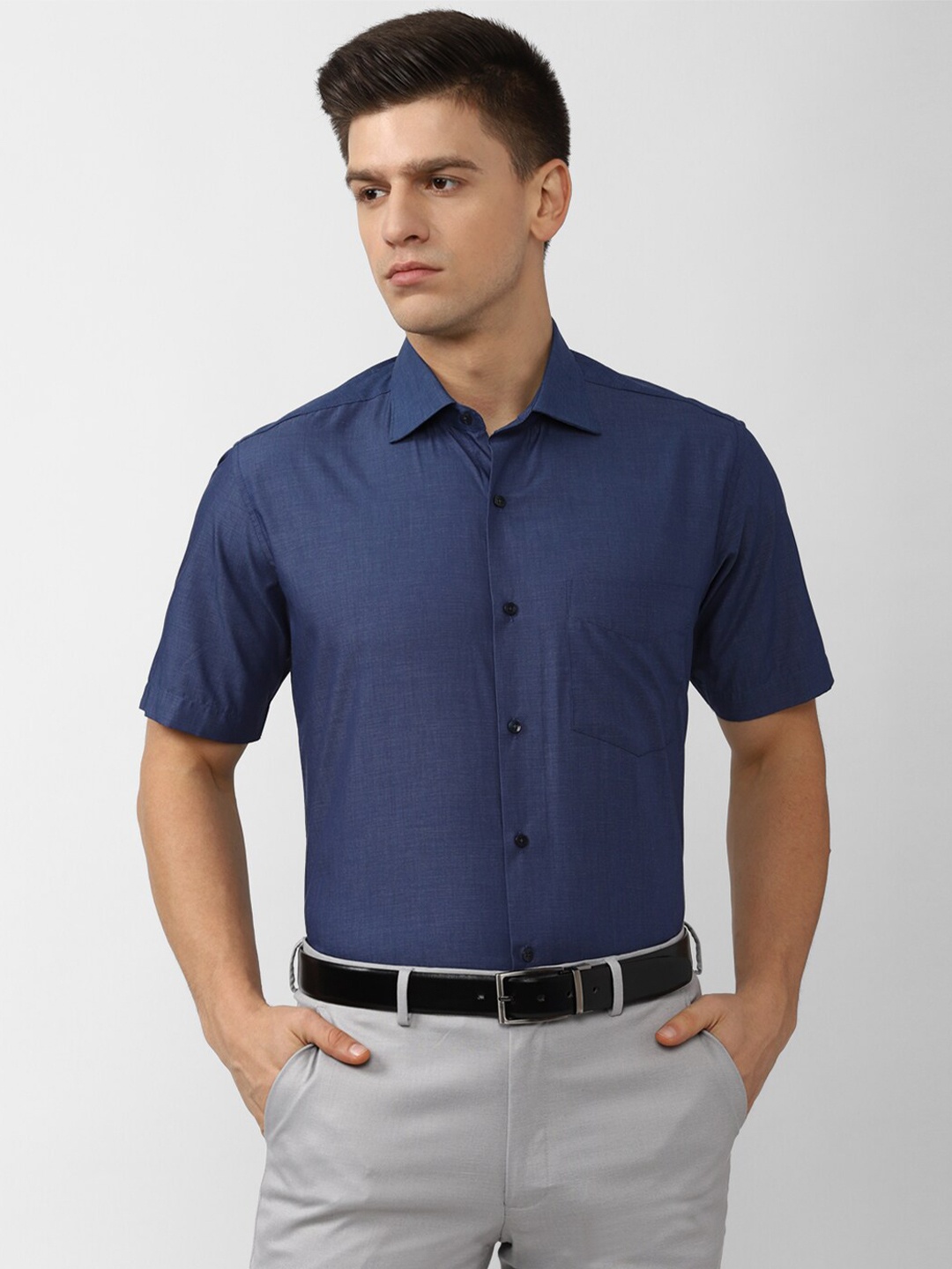 

Van Heusen Men Blue Formal Shirt