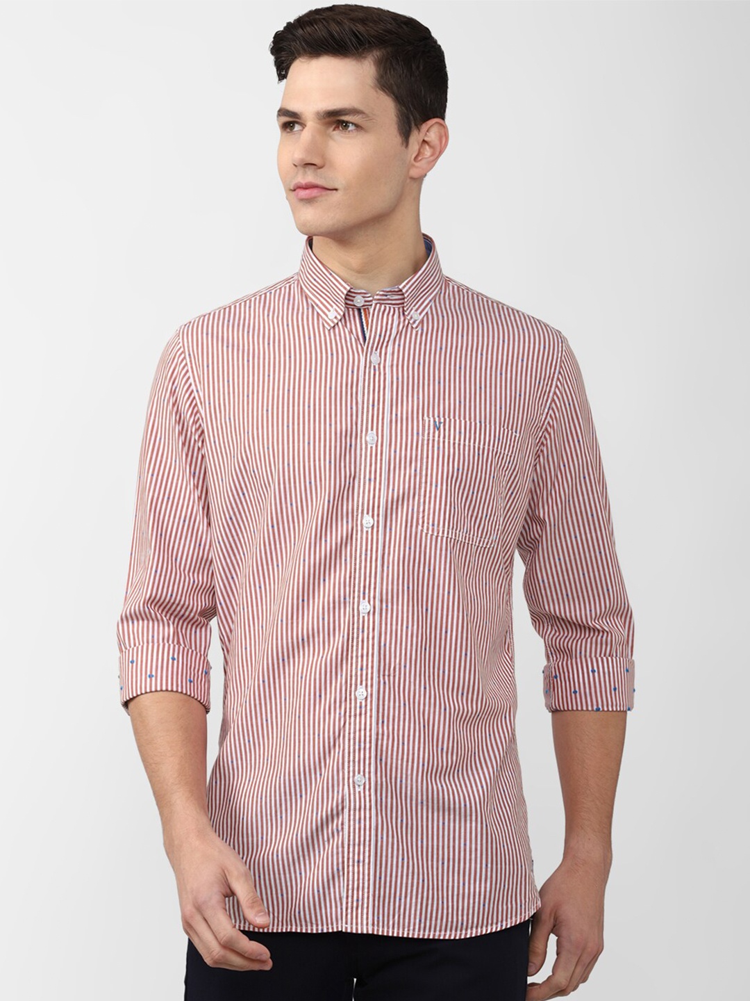 

Van Heusen Sport Men Pink Slim Fit Striped Cotton Casual Shirt