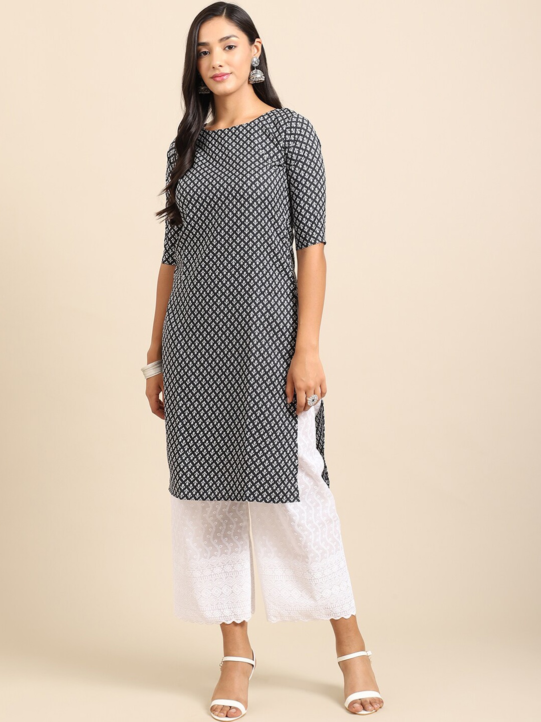 

7Threads Women Black Floral Striped Crepe Kurta