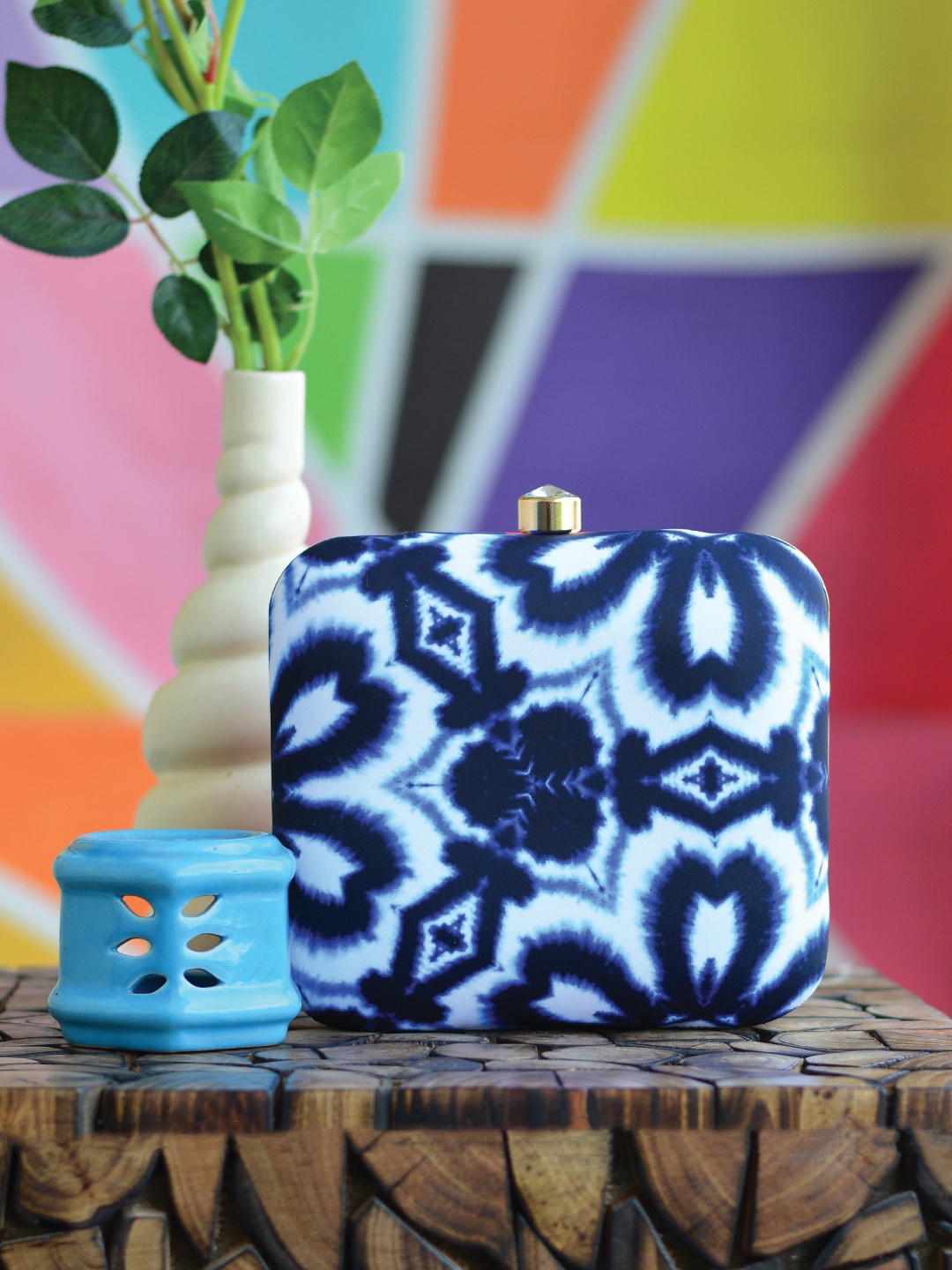 

ARTKLIM Blue & White Printed Dyed Box Clutch