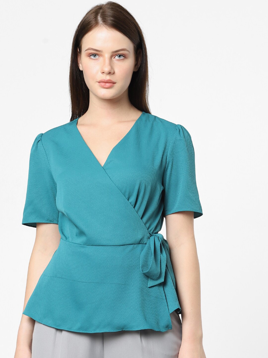 

Vero Moda Blue Wrap Top