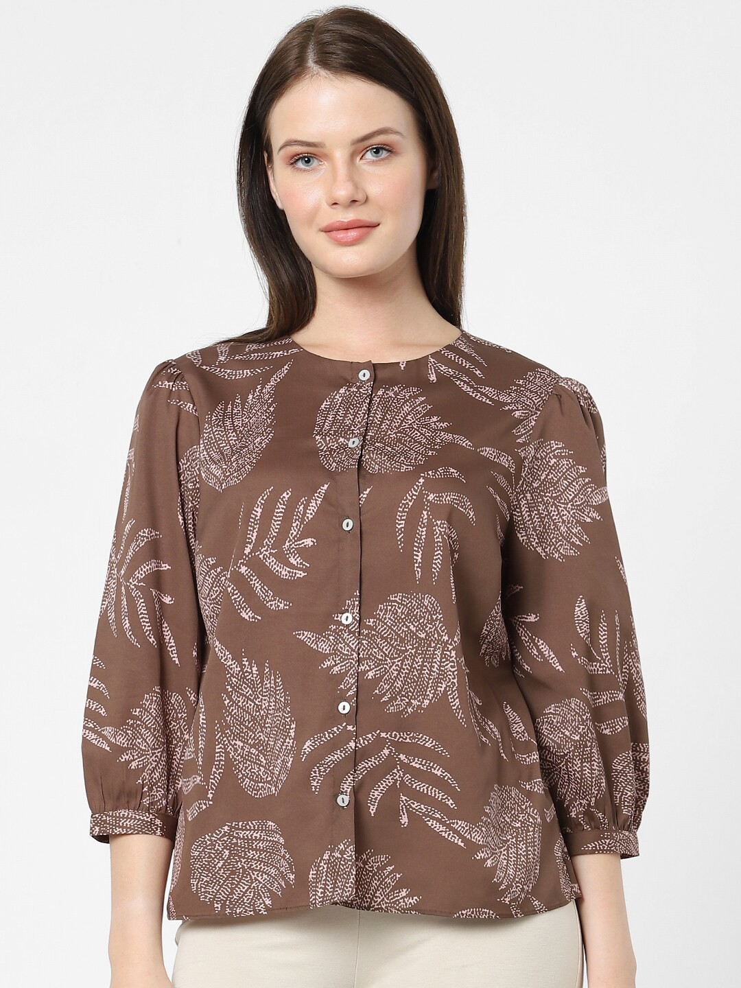 

Vero Moda Brown Floral Print Shirt Style Top