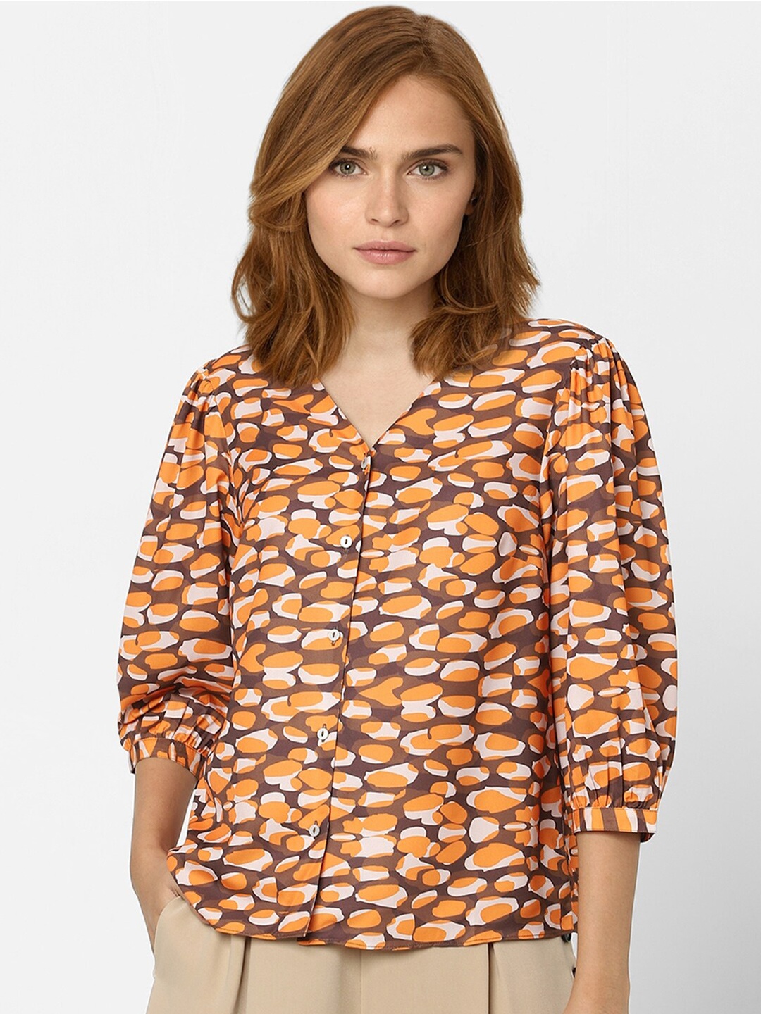 

Vero Moda Coffee Brown Geometric Print Shirt Style Top