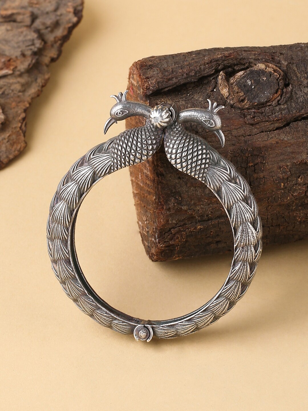 

VIRAASI Oxidised Silver-Plated Peacock Design Detailed Bangle